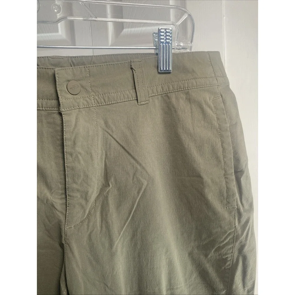 North Face‎ Men's 32 Green Tech Walking Shorts Gorpcore Camping Outdoor